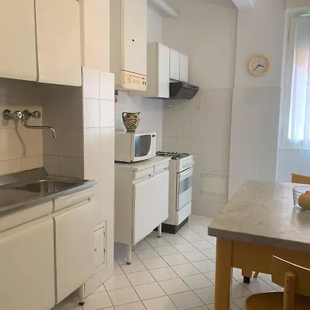 Apartment Marie Claire Levanto