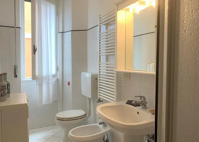 玛丽克莱尔公寓 * 莱万托